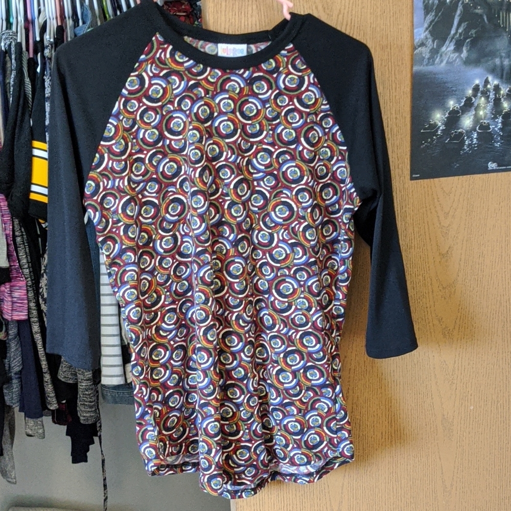 Lularoe Randy Tee size small